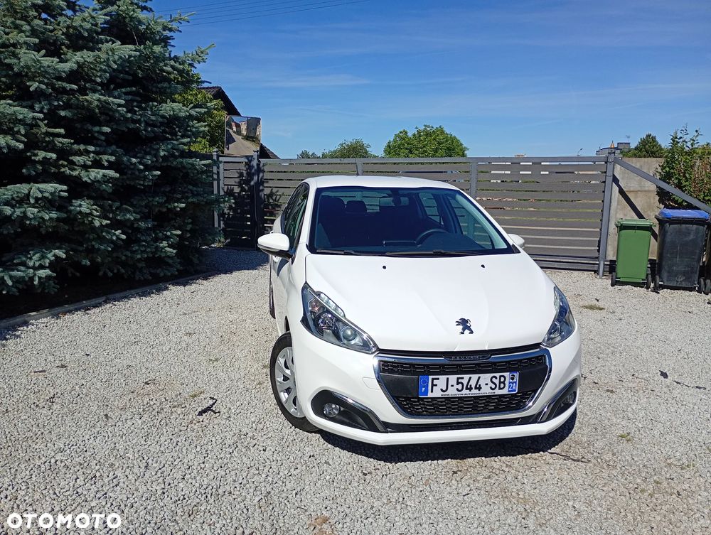 Peugeot 208 1.2 PureTech Allure - 22
