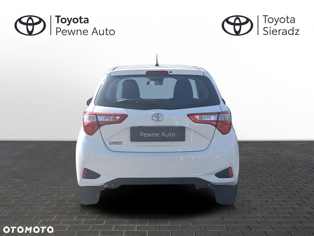 Toyota Yaris - 6