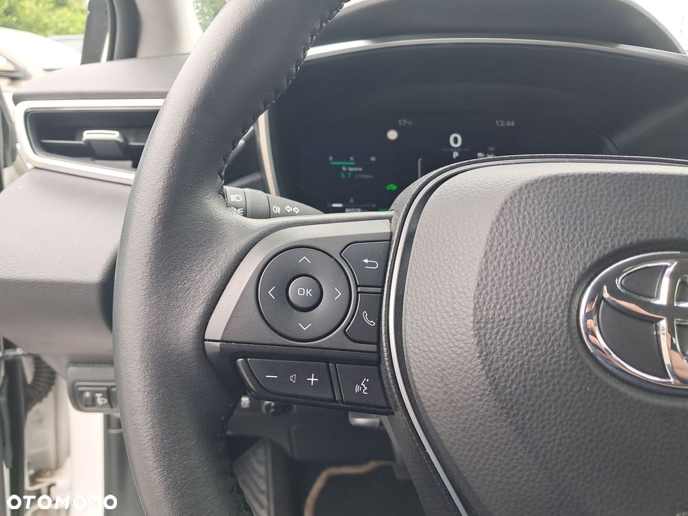 Toyota Corolla 1.8 Hybrid Comfort - 23