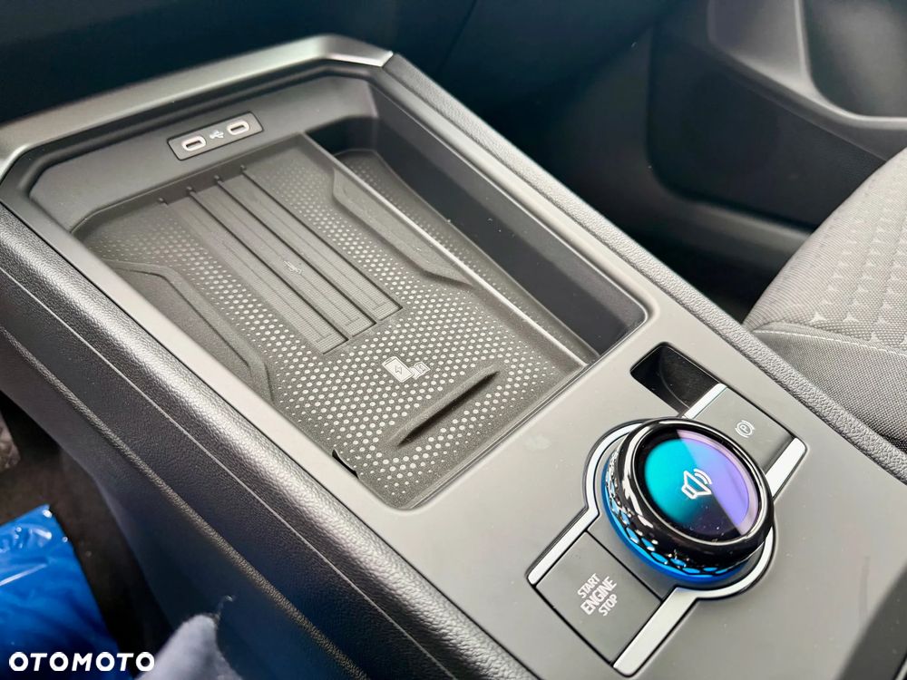 Volkswagen T-Roc 1.5 eTSI Life DSG - 12