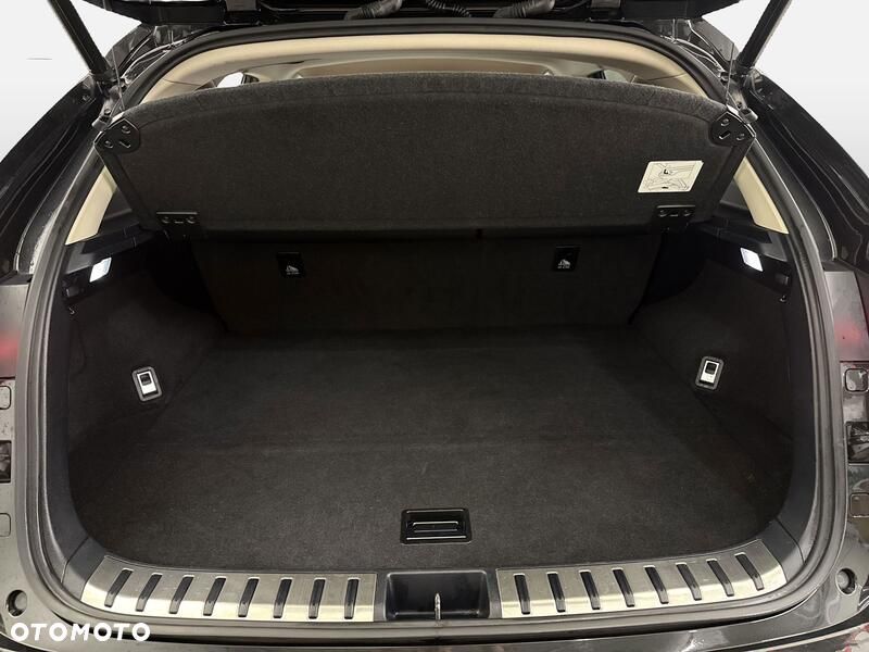 Lexus NX 300h Business Edition AWD - 21