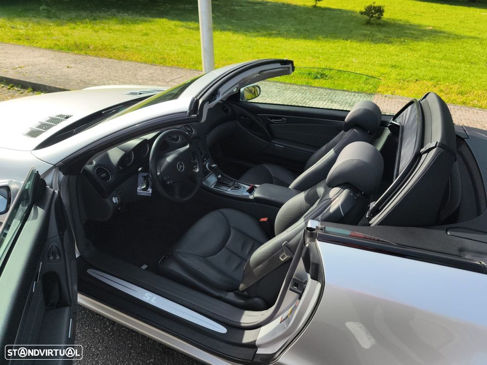 Mercedes-Benz SL 350 - 13