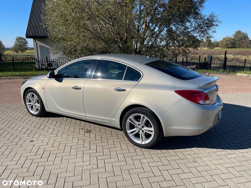 Opel Insignia 2.0 CDTI Cosmo - 9