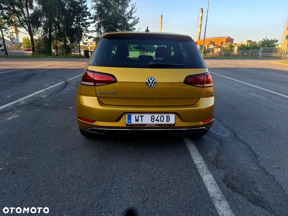 Volkswagen Golf - 3