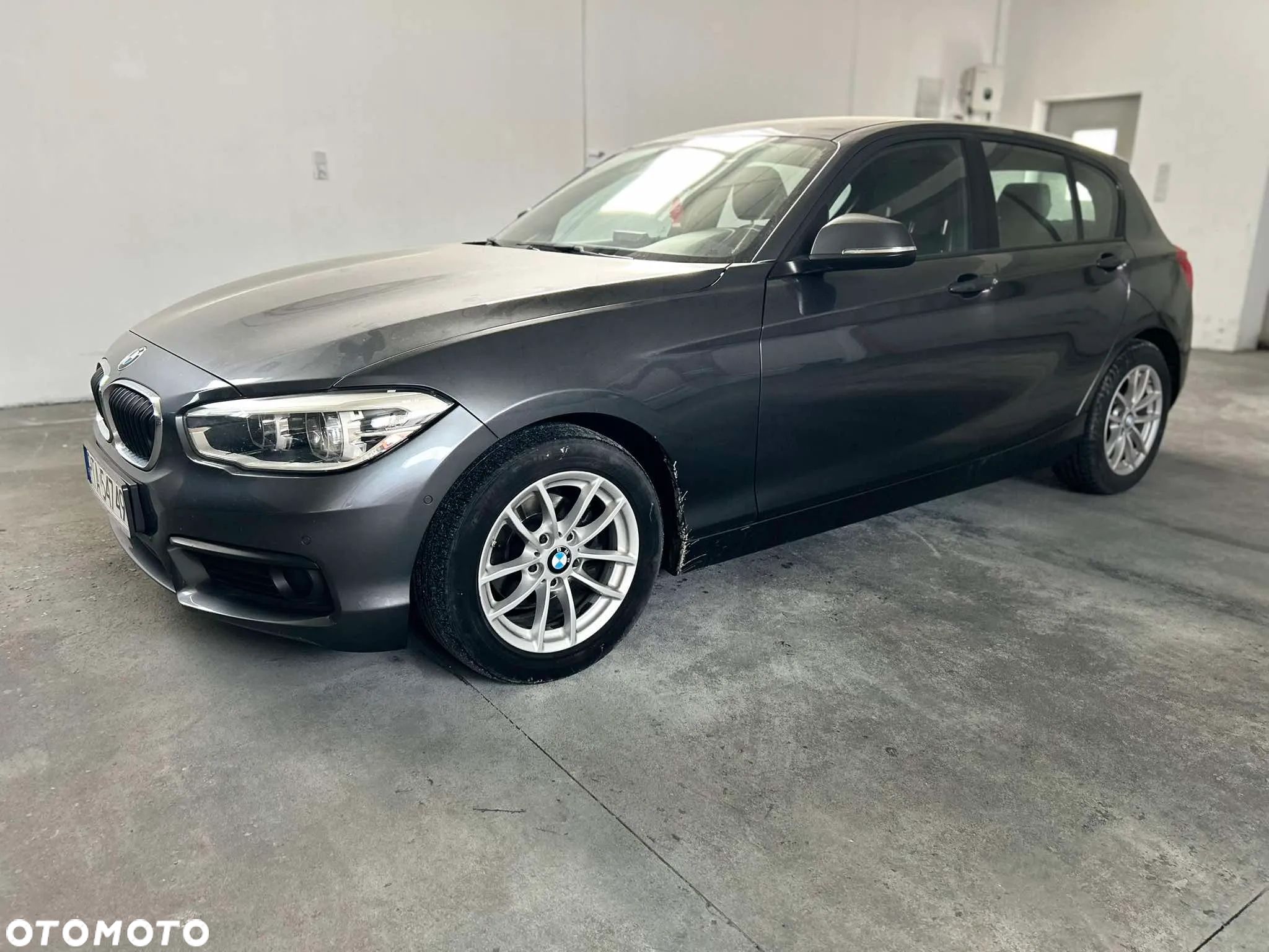 BMW Seria 1 - 1