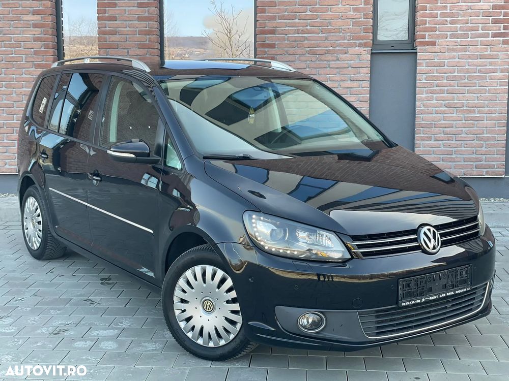 Volkswagen Touran 2.0 TDI DSG Highline - 4