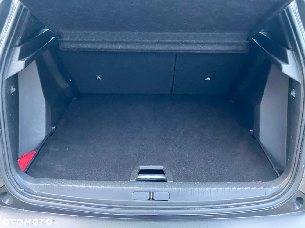 Peugeot 2008 PureTech 100 Allure - 11
