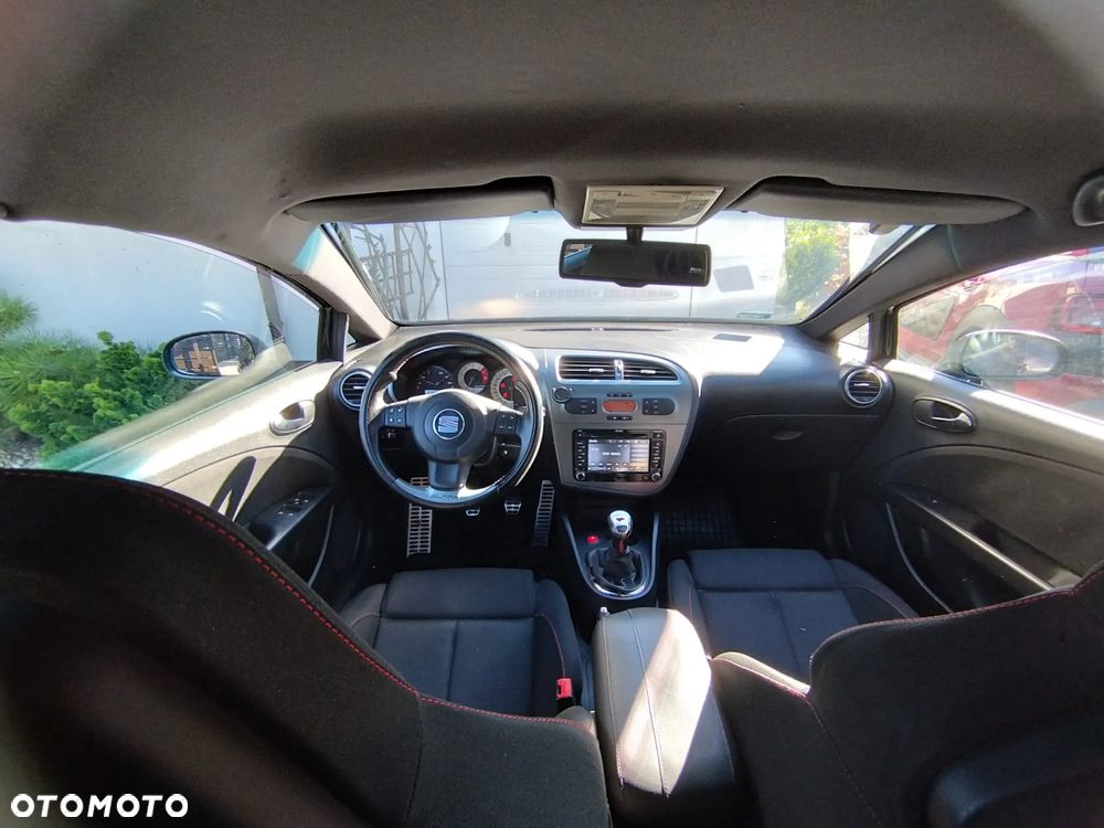 Seat Leon ver-2-0-tsi-cupra - 11