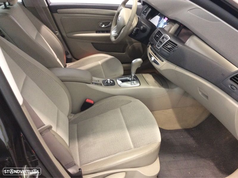 Renault Laguna 2.0 dCi Dynamique S Aut. - 12