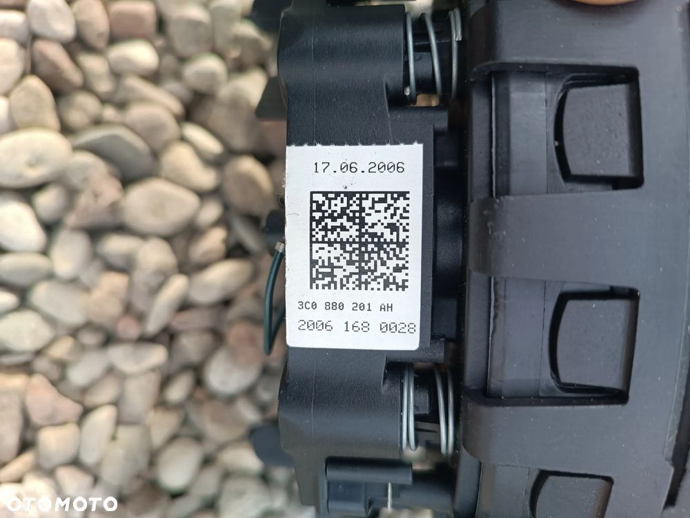 PODUSZKA AIRBAG KIEROWNICY KIEROWCY VW PASSAT B6 3C0880201AH - 2