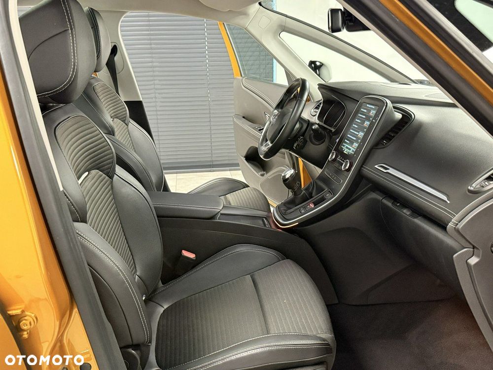 Renault Scenic ENERGY dCi 130 INTENS - 18