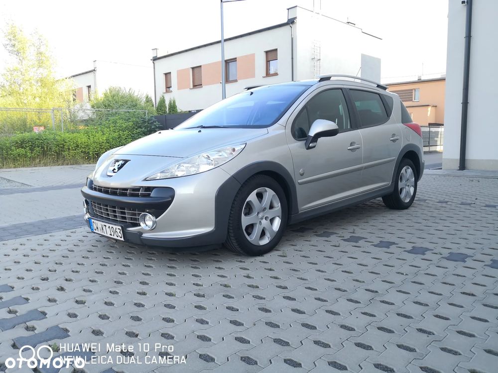 Peugeot 207 Outdoor 1.6 - 2