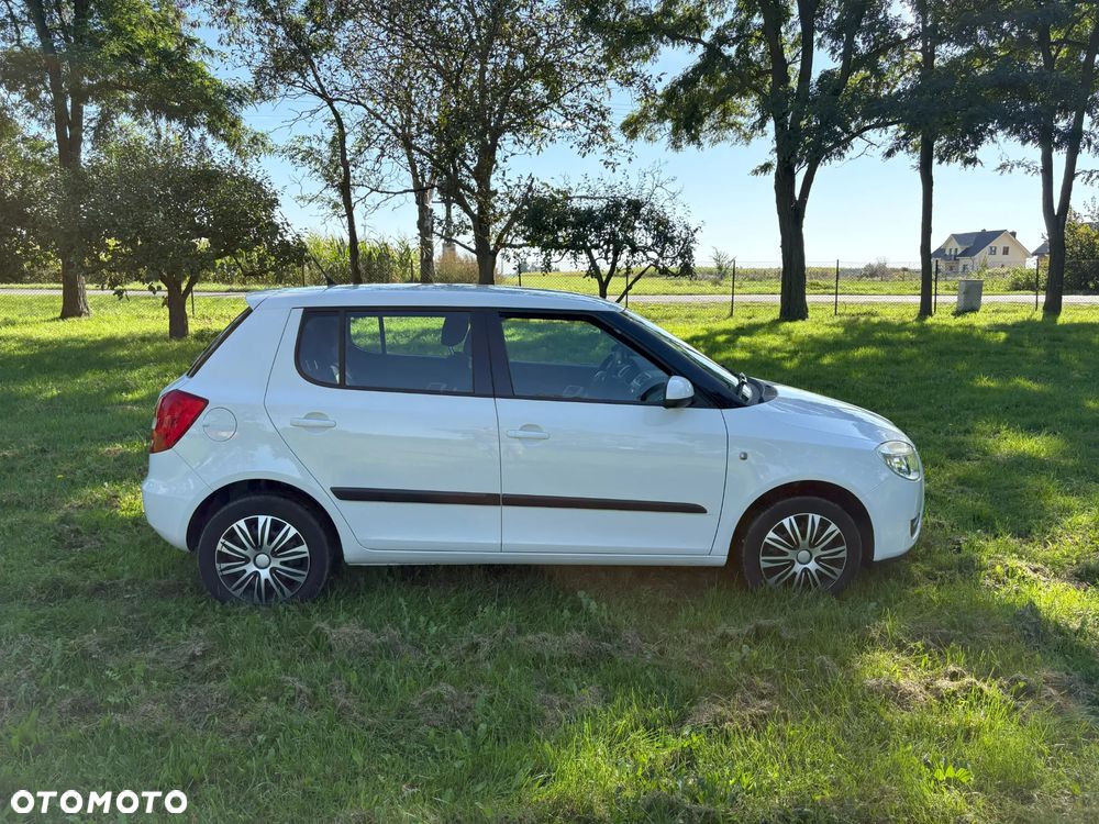 Skoda Fabia - 4