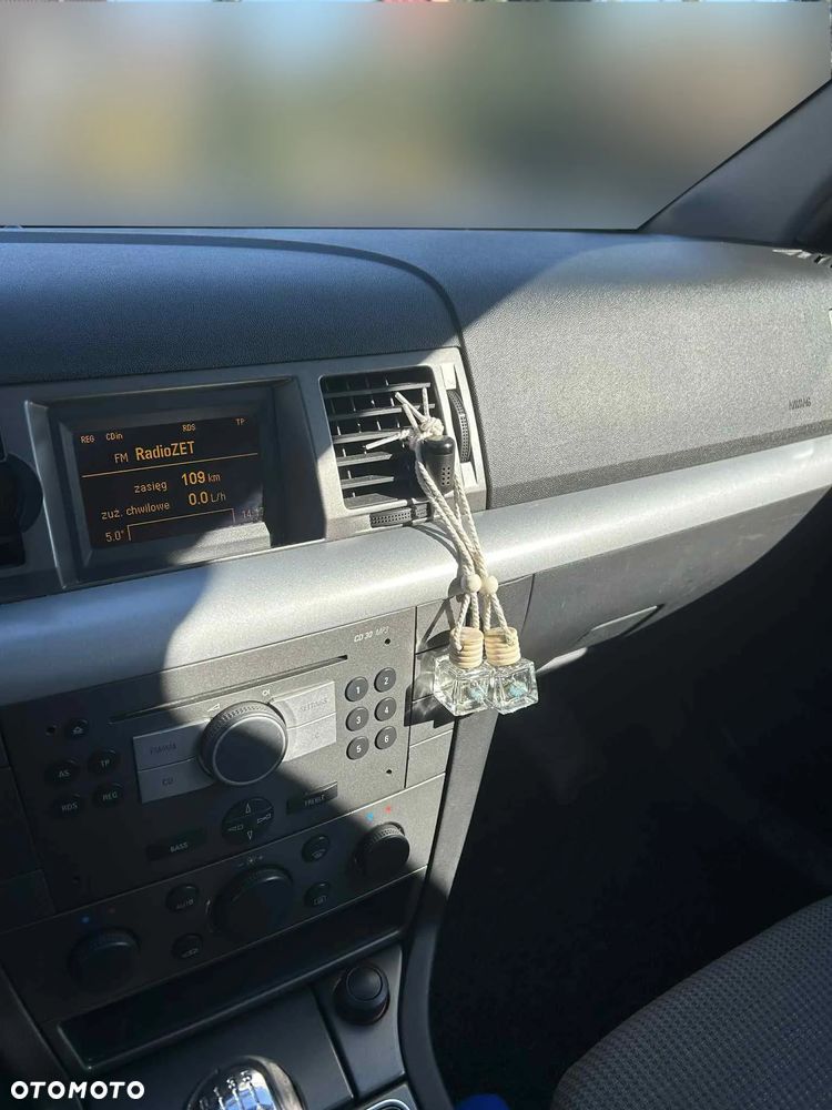 Opel Vectra - 10