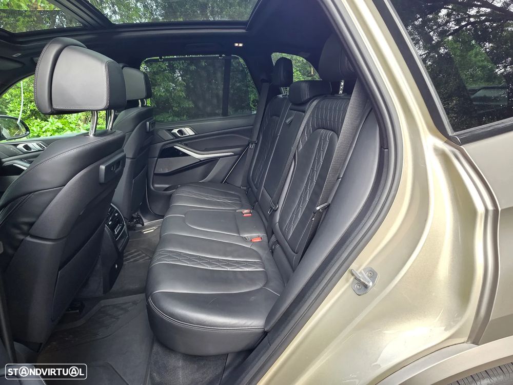 BMW X5 30 d xDrive Pack M - 9