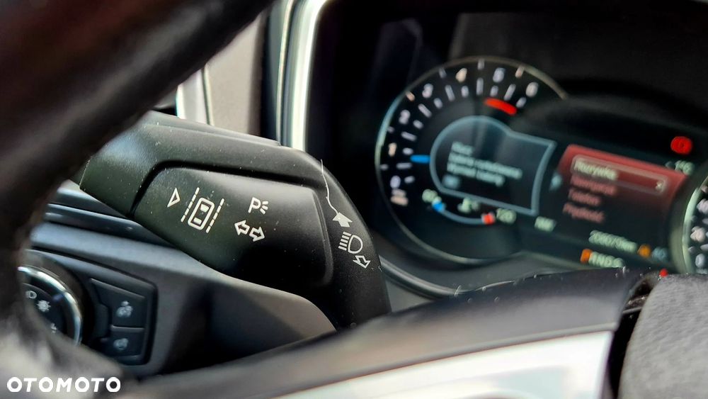 Ford Mondeo 2.0 EcoBlue Titanium - 29