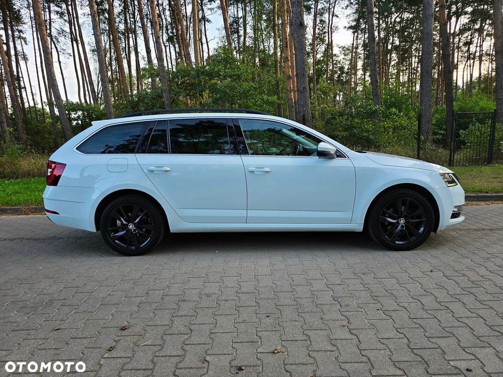 Skoda Octavia 2.0 TDI DSG Premium Edition - 30