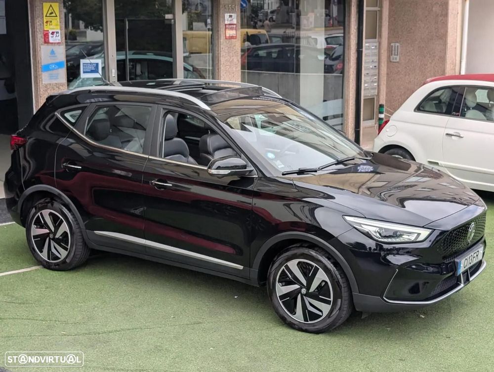 MG ZS EV 72.6 kWh Luxury - 5