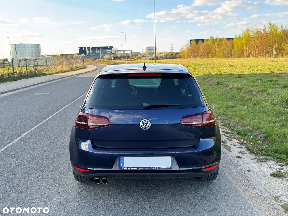Volkswagen Golf 1.4 TSI BMT Comfortline DSG - 8