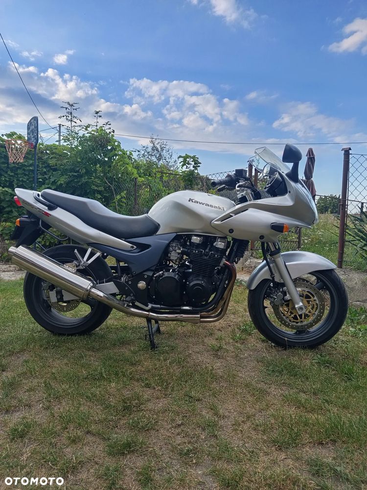 Kawasaki ZR - 17