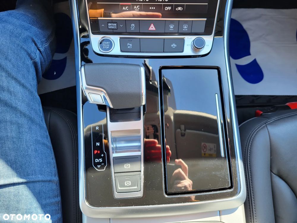 Audi Q7 - 10