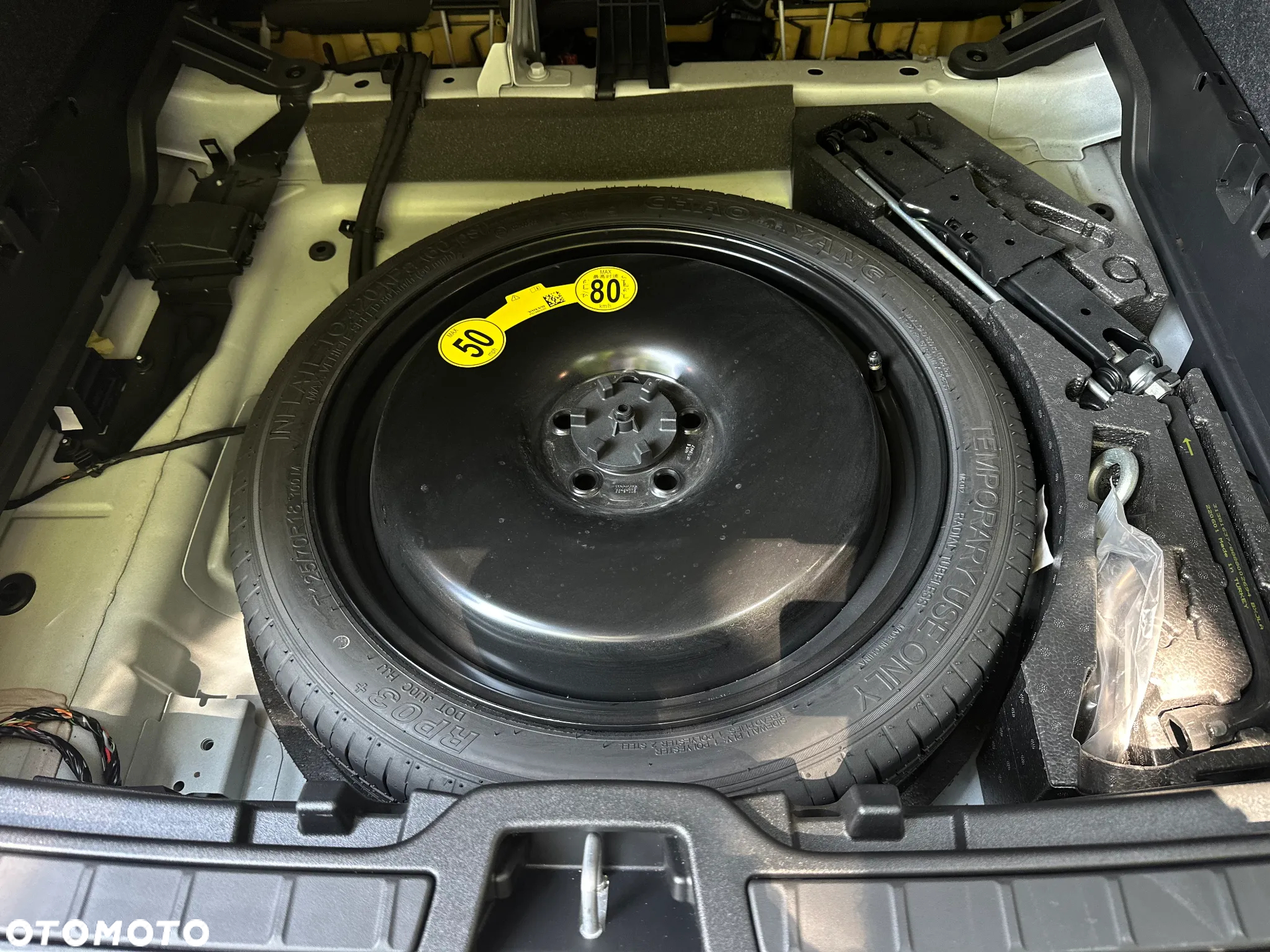 Volvo XC 40 B5 AWD Ultimate Dark - 22