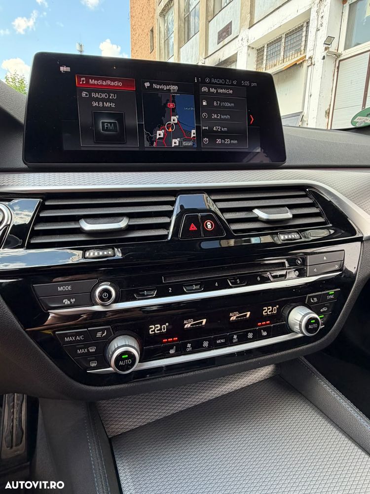 BMW Seria 5 520d AT - 9