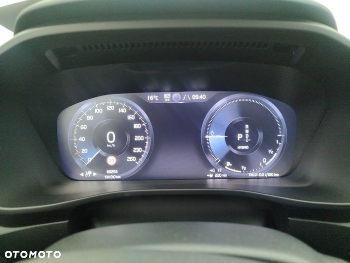 Volvo XC 40 T4 Recharge DKG RDesign - 7