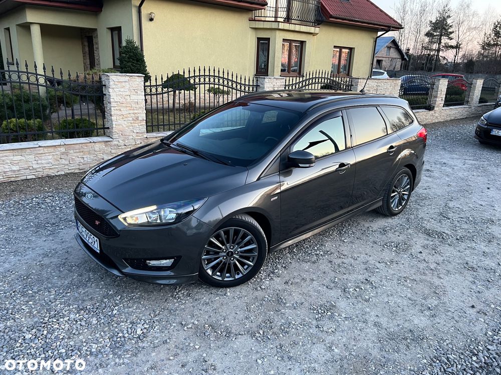 Ford Focus 1.0 EcoBoost ST-Line ASS - 1