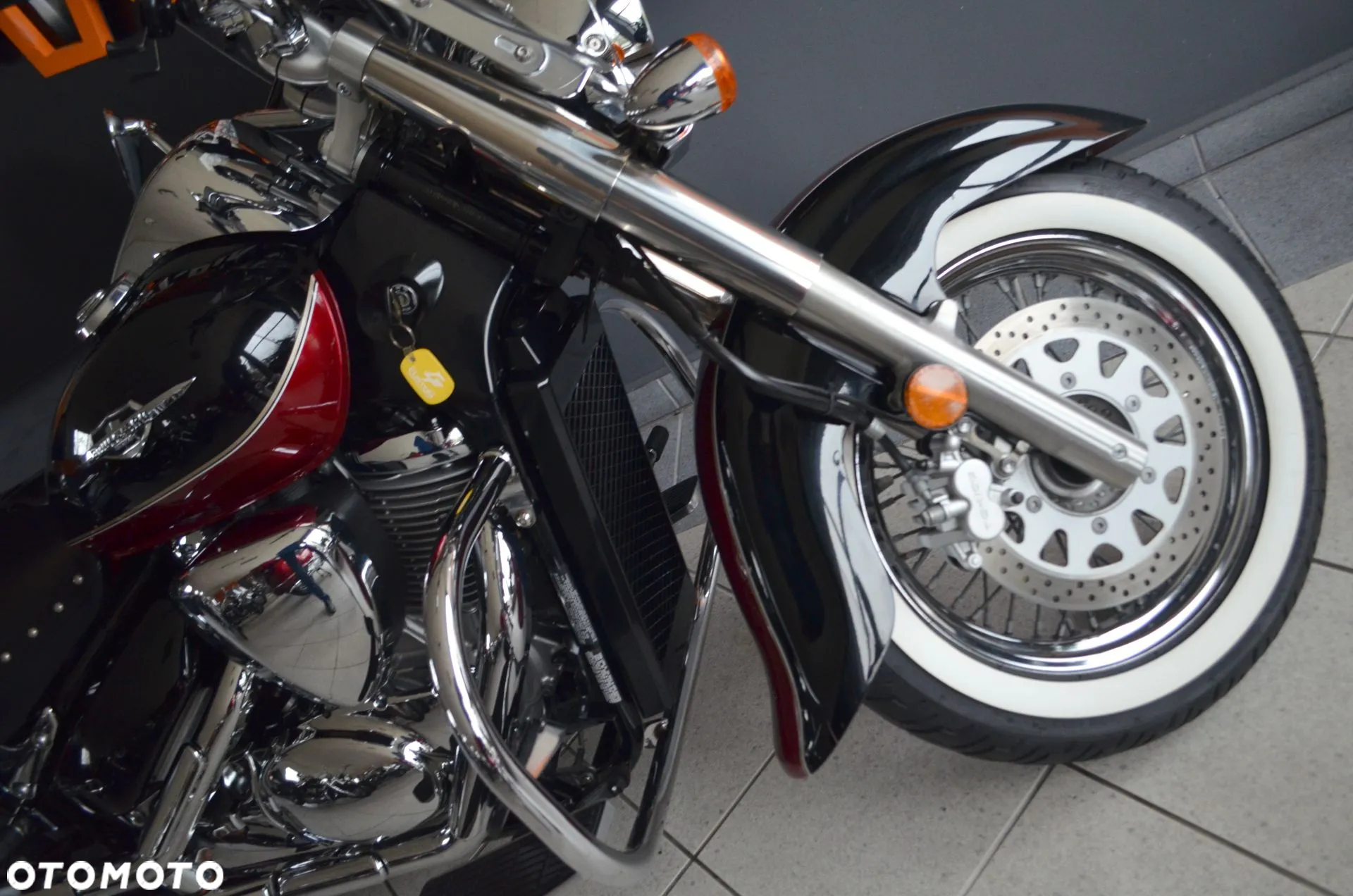 Suzuki VL 800 Volusia - Boulevard C50 - 10