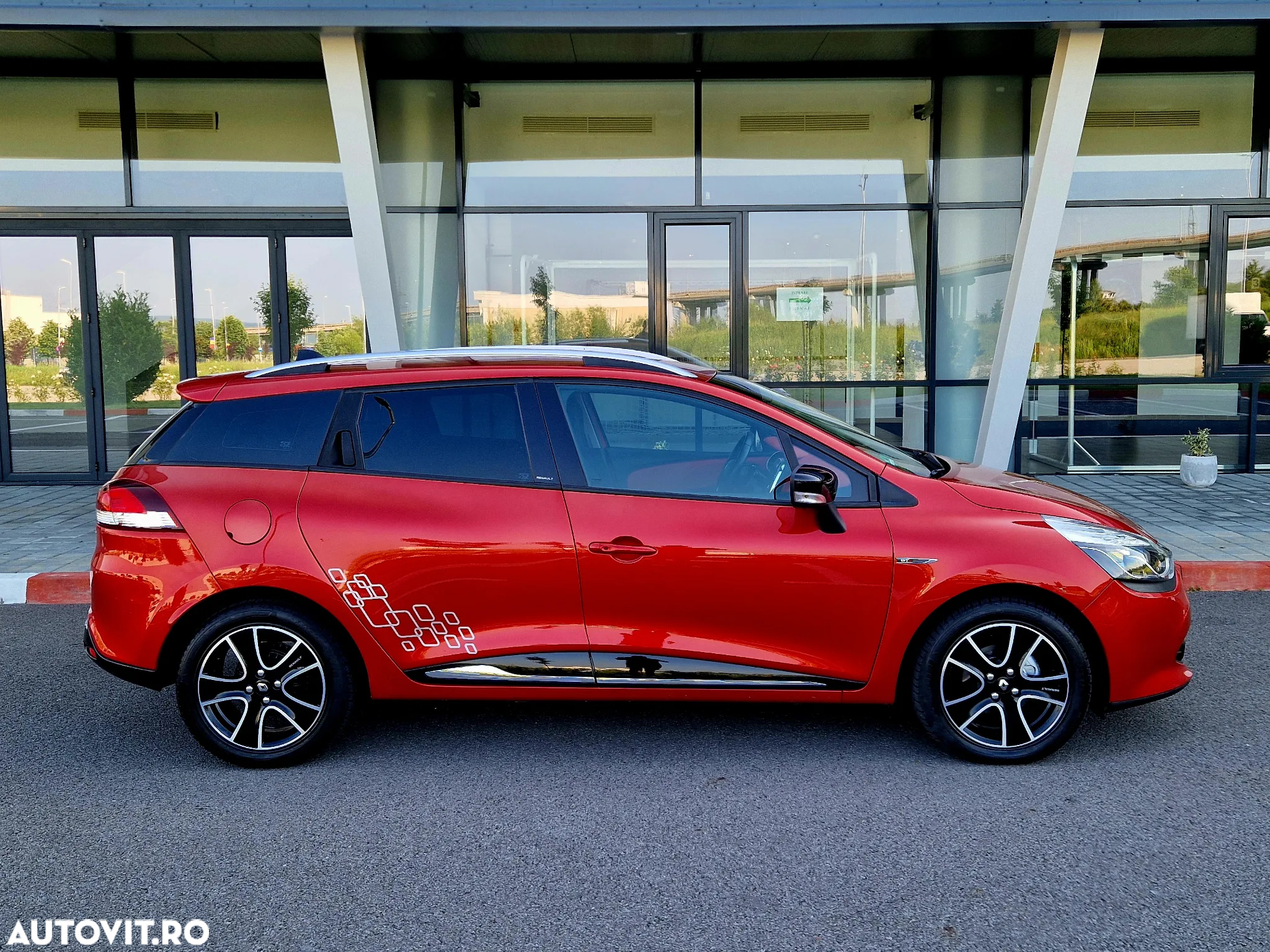 Renault Clio TCe 90 BUSINESS EDITION - 9