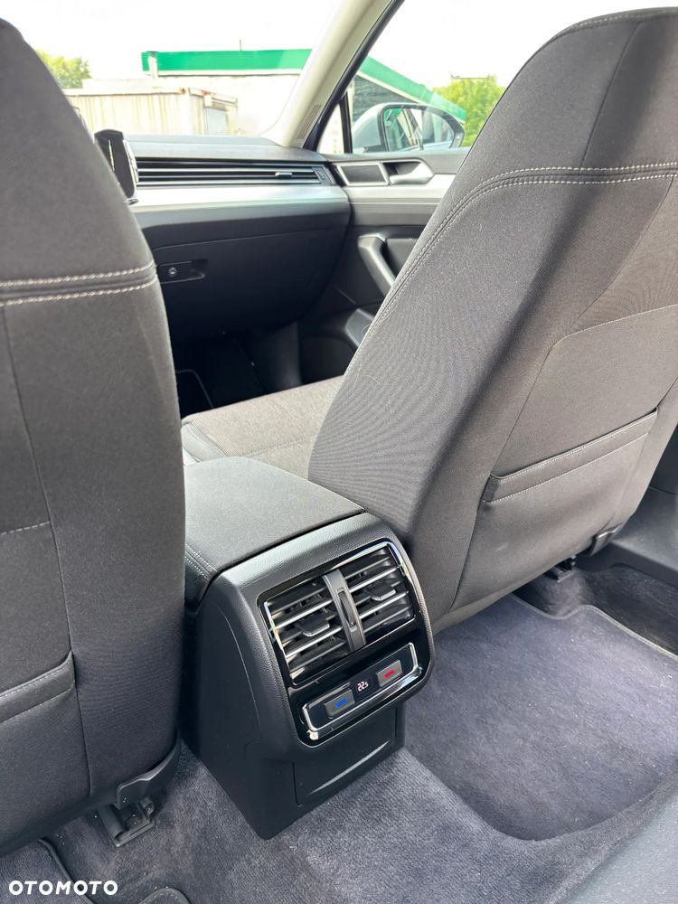 Volkswagen Passat 2.0 TDI BMT Comfortline - 9