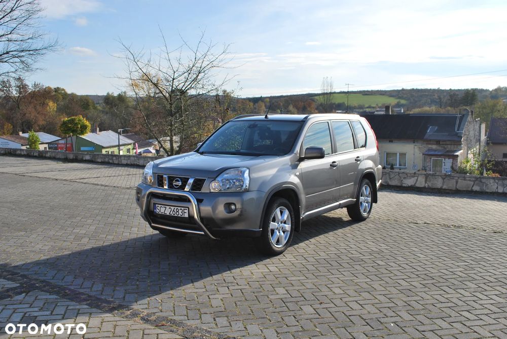 Nissan X-Trail 2.0 dCi 4x4 DPF LE - 4