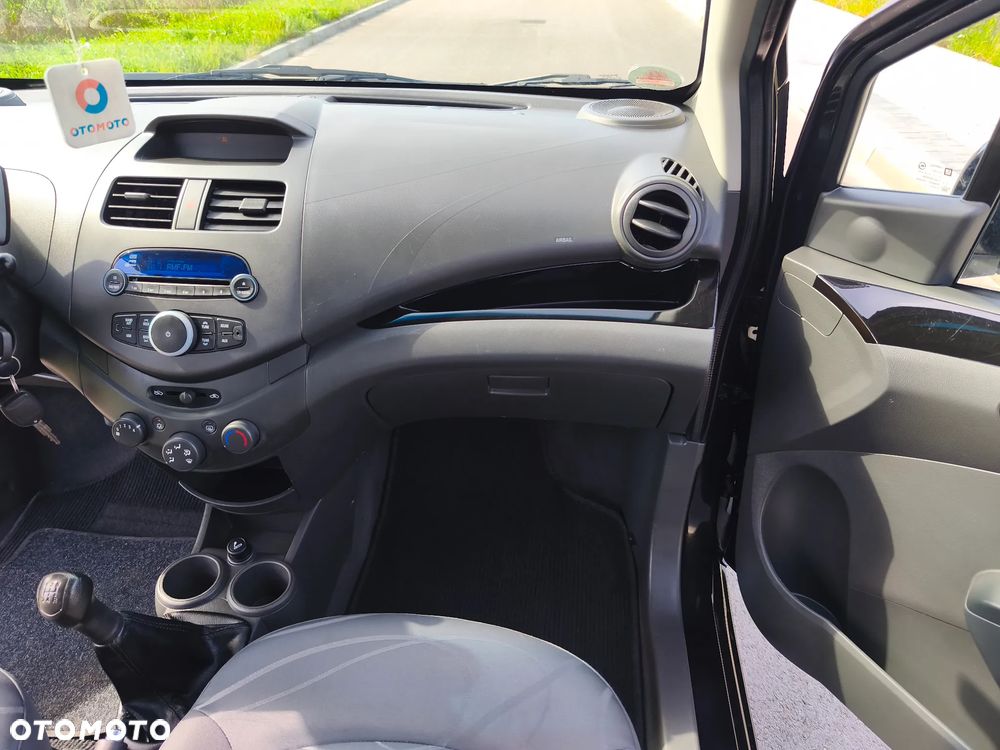 Chevrolet Spark 1.2 LS - 19