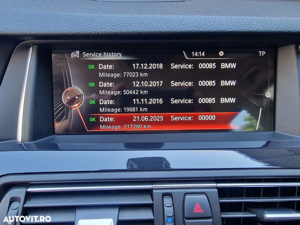 BMW Seria 5 520d Aut. Luxury Line - 25