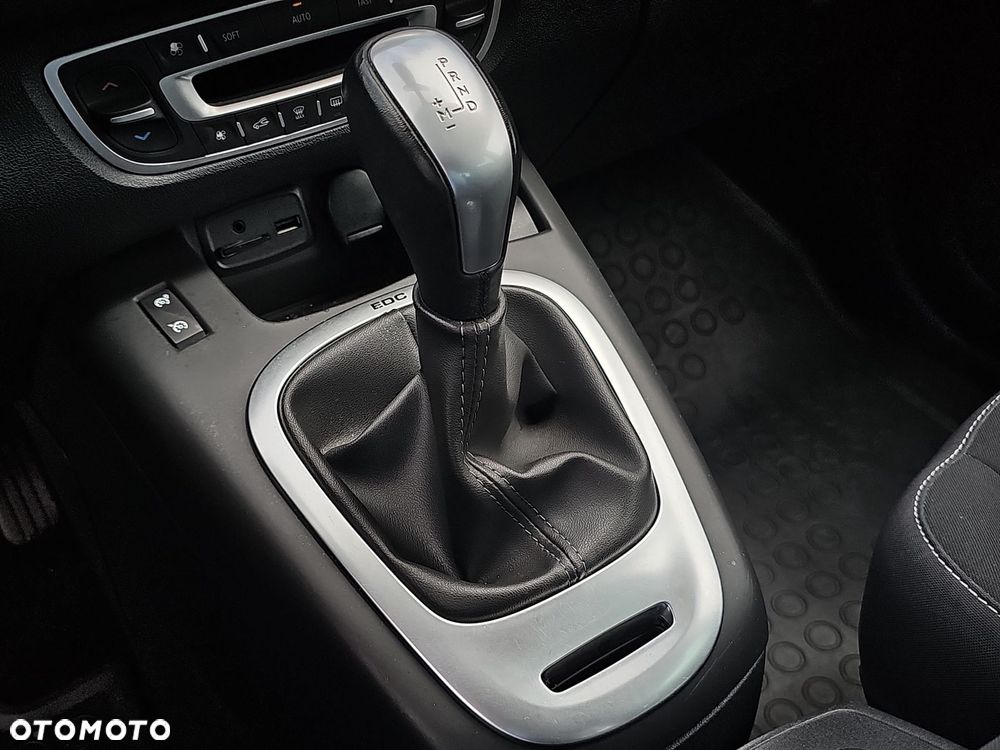 Renault Scenic - 19