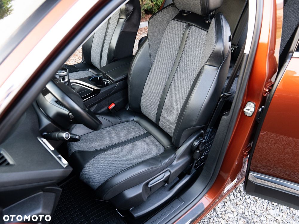 Peugeot 3008 BlueHDi 130 Stop & Start Allure - 26