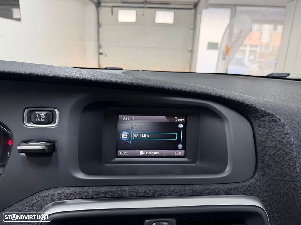 Volvo V40 - 9