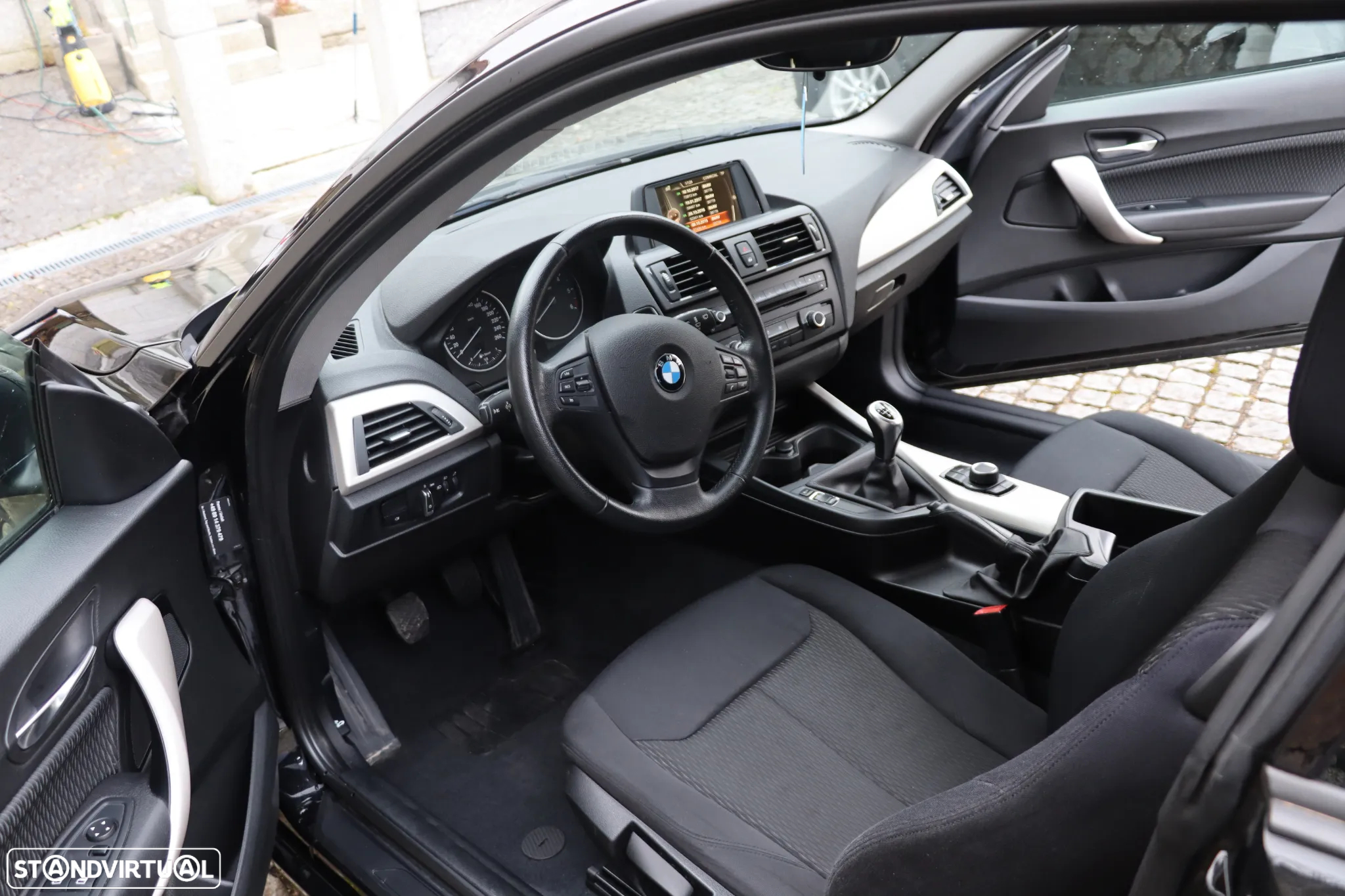 BMW 114 d - 12