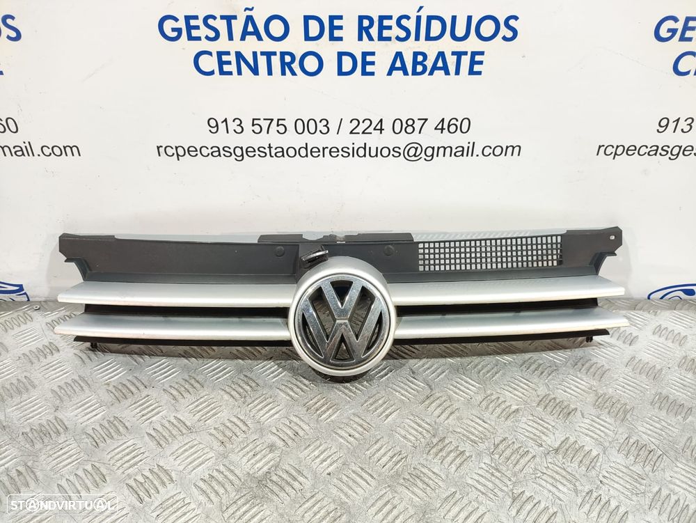Grelha Central Pará-choques Frente Frontal VW Golf MK4 Original - 1