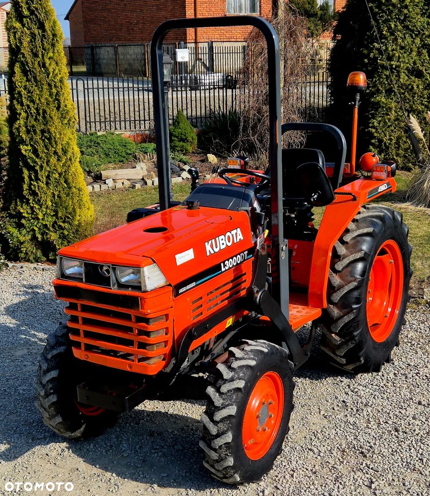 Kubota L3000DT - 3