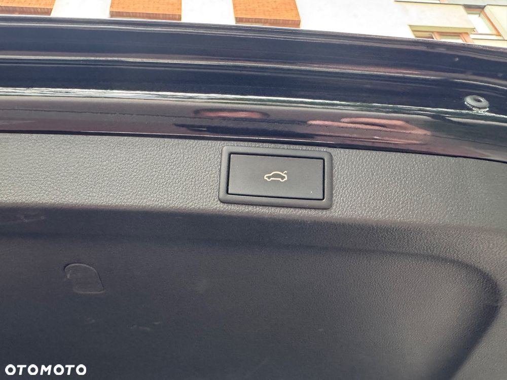 Skoda Octavia 2.0 TDI DSG Exclusive Plus - 20