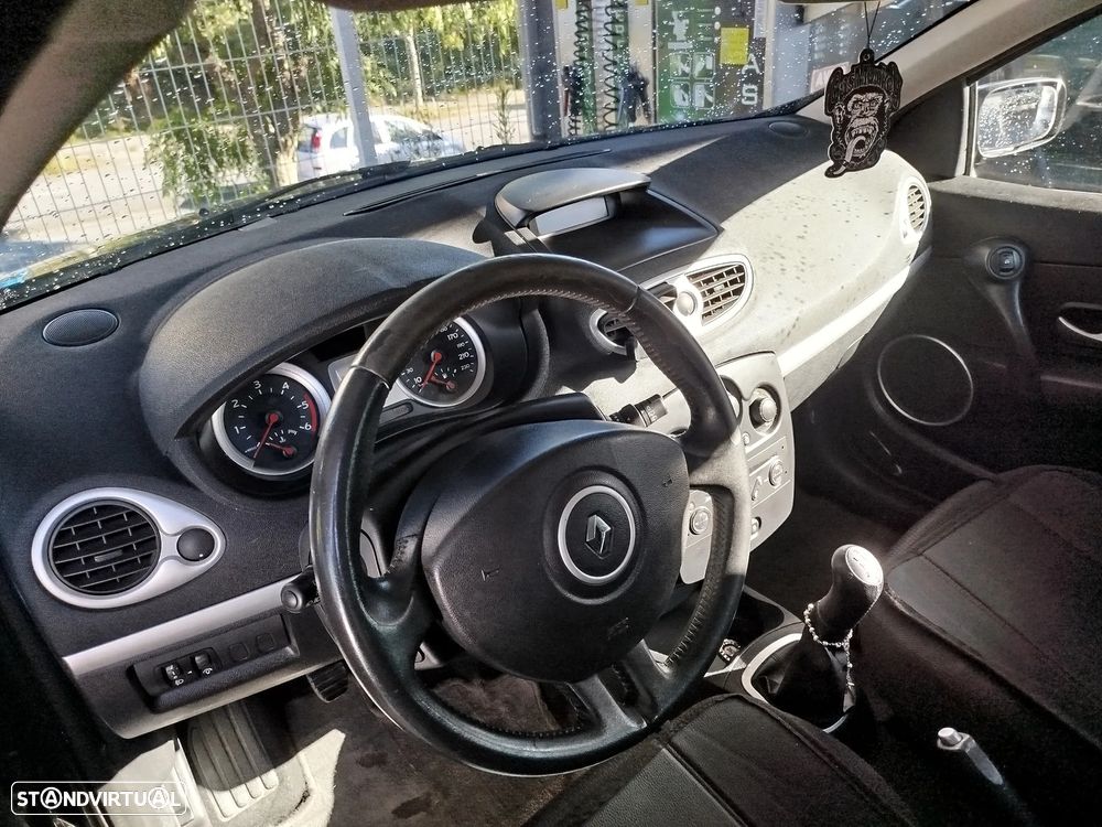 Renault Clio Break 1.5 dCi Dynamique - 8