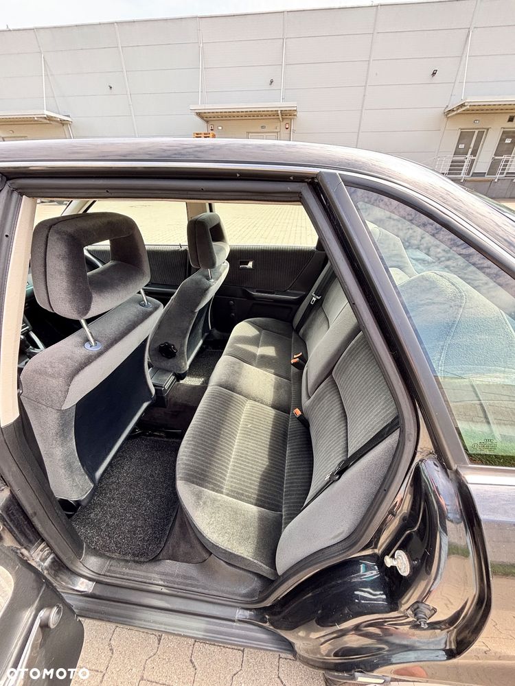 Audi 90 2.3 Quattro - 14