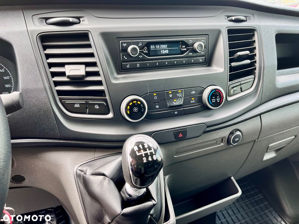 Ford Transit - 24