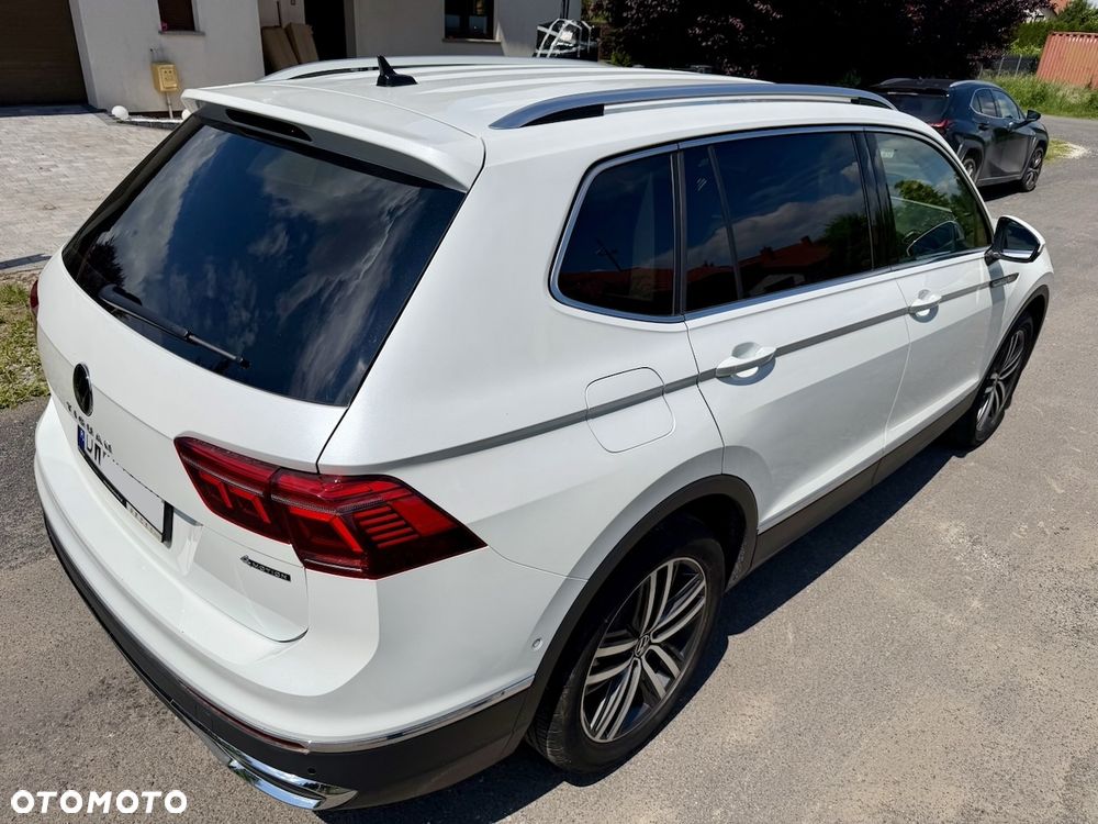Volkswagen Tiguan Allspace 2.0 TSI 4Mot Elegance DSG - 27