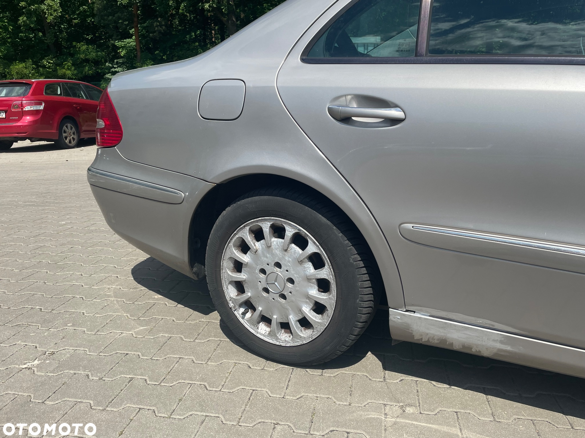 Mercedes-Benz Klasa E - 9