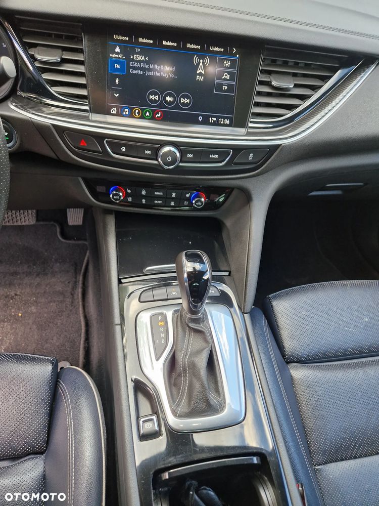 Opel Insignia 2.0 BiTurbo D 4x4 Automatik Ultimate Exclusive - 22