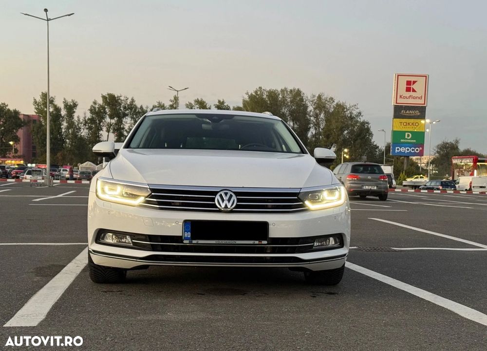 Volkswagen Passat - 4