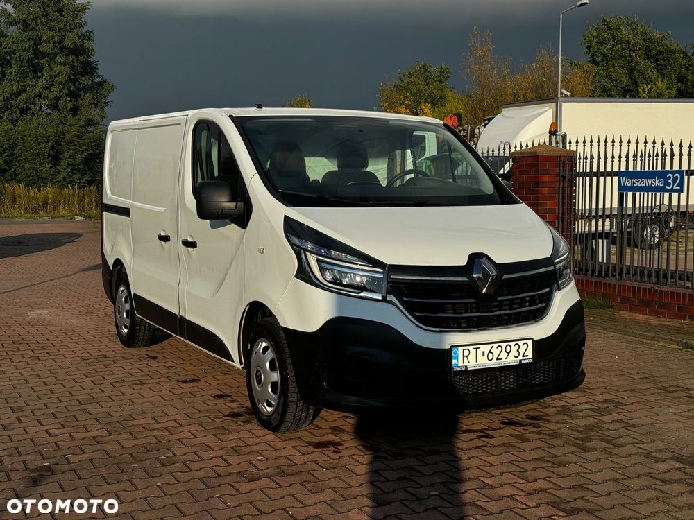 Renault Trafic - 1